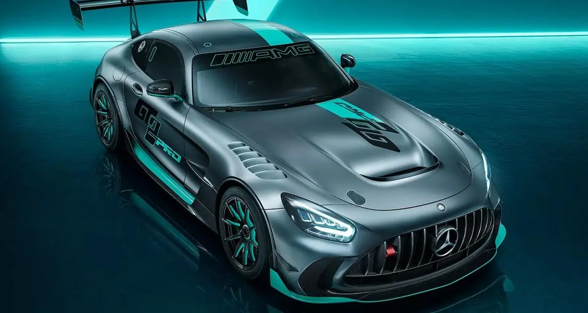 Mercedes-AMG GT2 Pro - это особая трековая игрушка, которая стоит 508 000 долларов